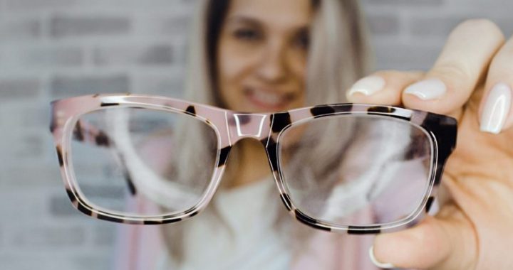 Try glasses online with ease